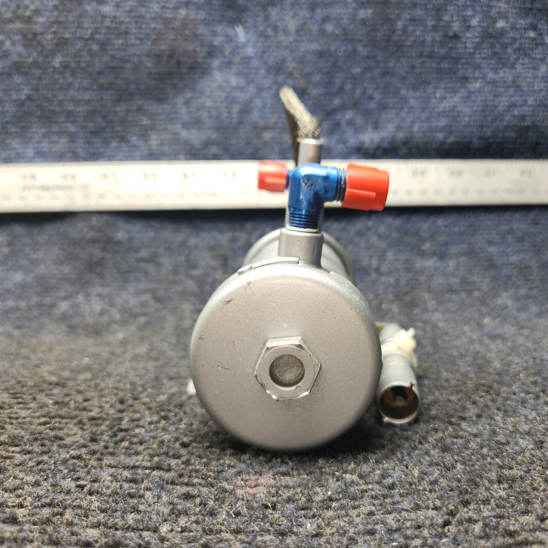 Used aircraft parts for sale, 476-284 Bendix Electronic Fuel Pump 24 V