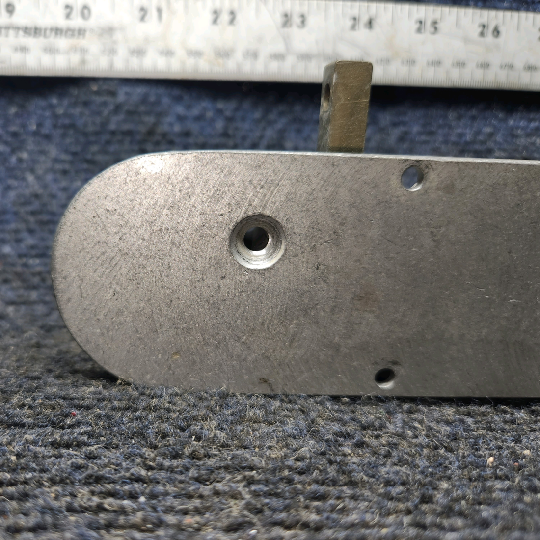 Used aircraft parts for sale, H2532-6 Hartwell Beechcraft C23 SUNDOWNER Cabin Door Latch Base Assembly - RH