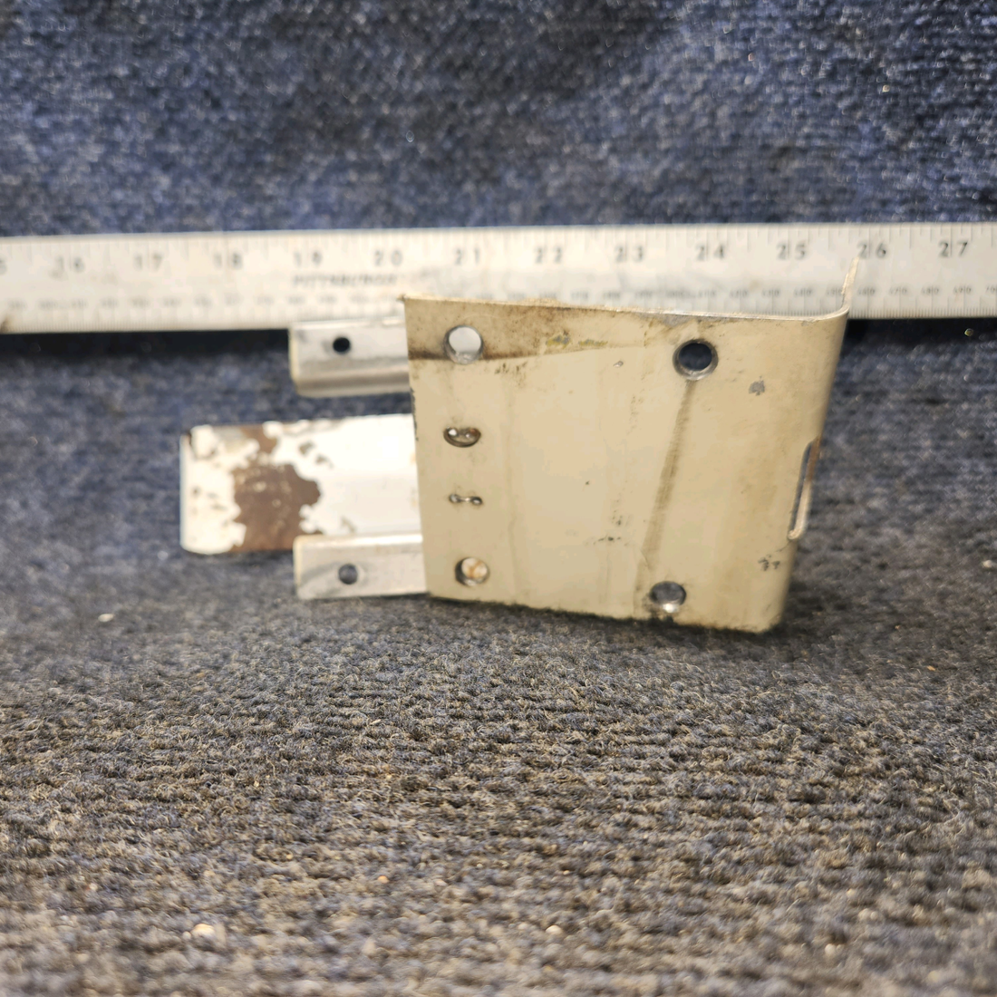 Used aircraft parts for sale, 79515-004, 79515-035 Piper PA28-161 Cabin Door Latch Assy w/ Cover