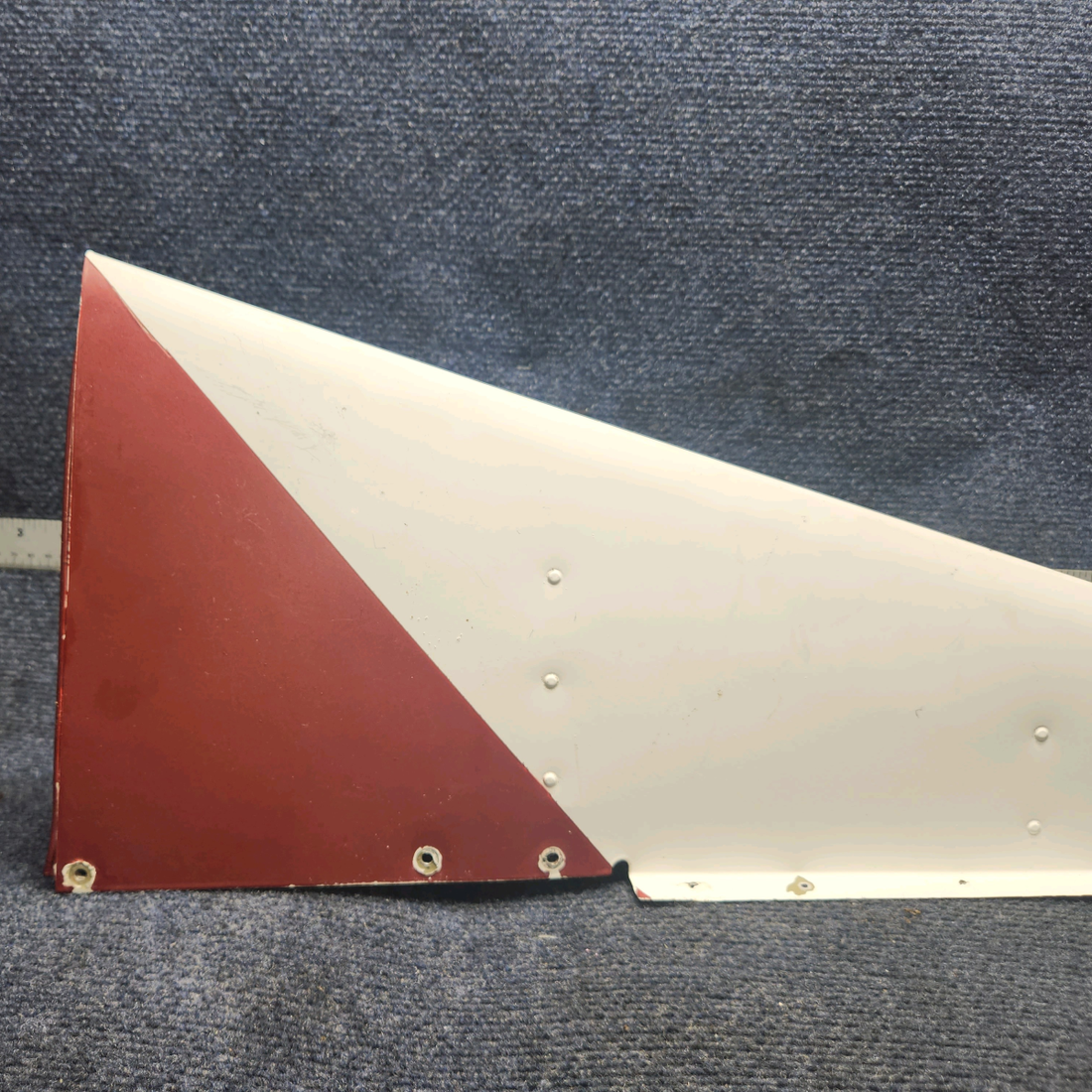 Used aircraft parts for sale, 0431014-1 Cessna C-150J Dorsal Fin