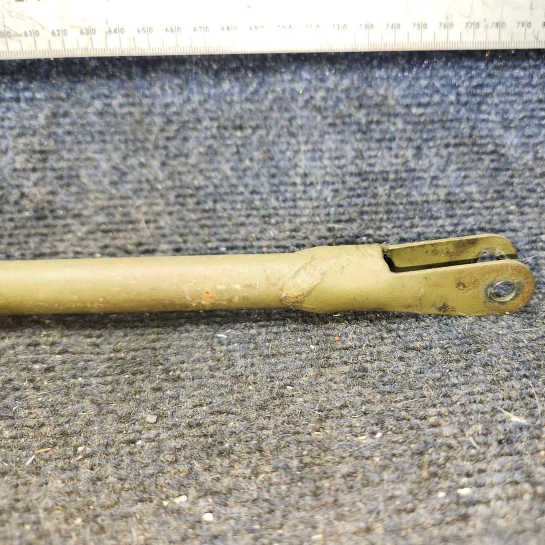 Used aircraft parts for sale, 0510161-12 cessna 172N Bellcrank to Control Tee Tube