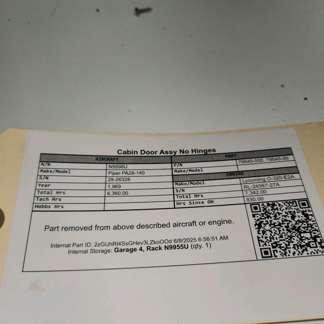 Used aircraft parts for sale, 79545-000 Piper PA28-140 Cabin Door Assy - No Hinges