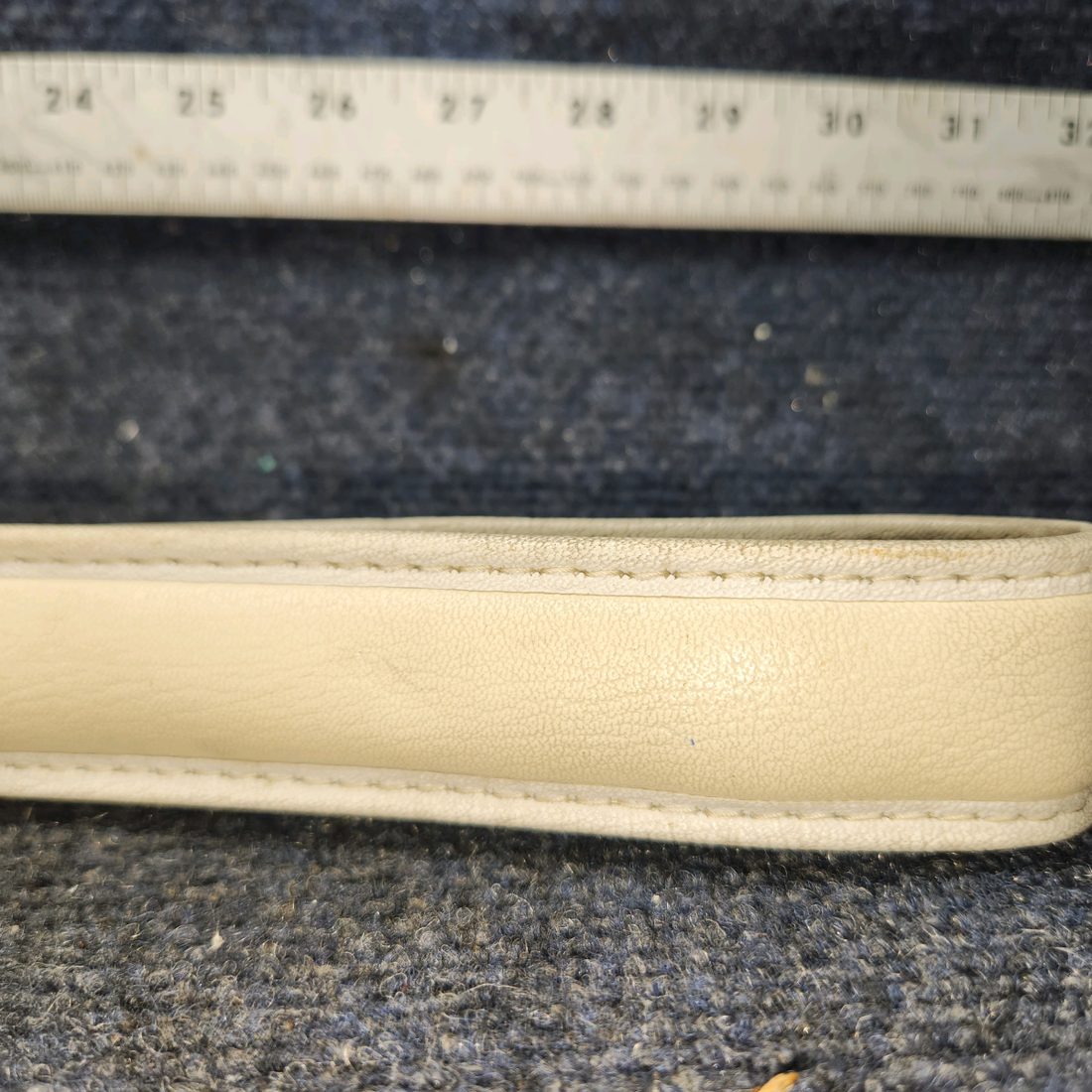 Used aircraft parts for sale, 62353-04 Piper PA28-140 Loop Assist Handle Assembly