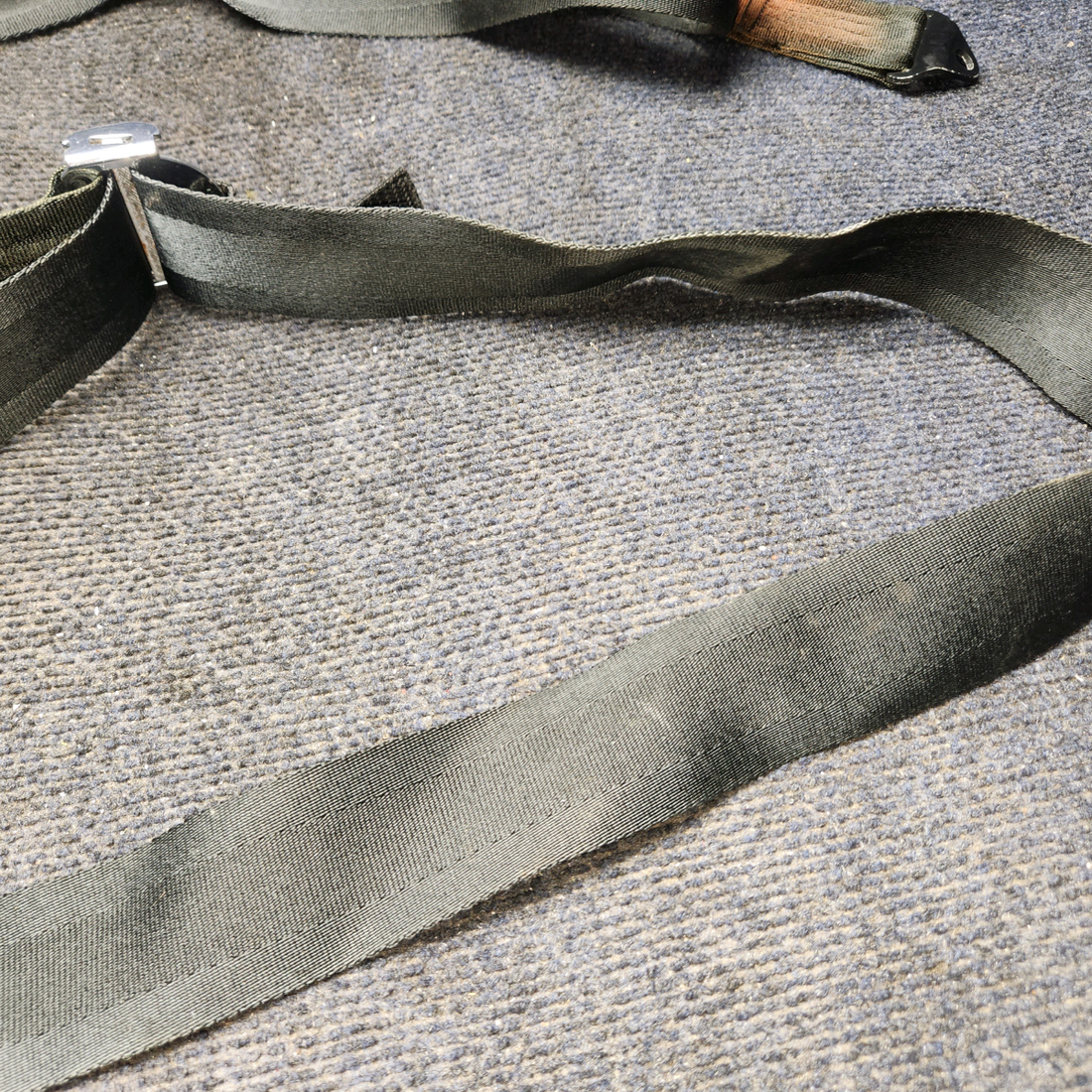Used aircraft parts for sale, 66804-000, 66805-000 Piper PA28-161 Strap Assembly – Baggage Tie-Down Belts, Rear Cargo