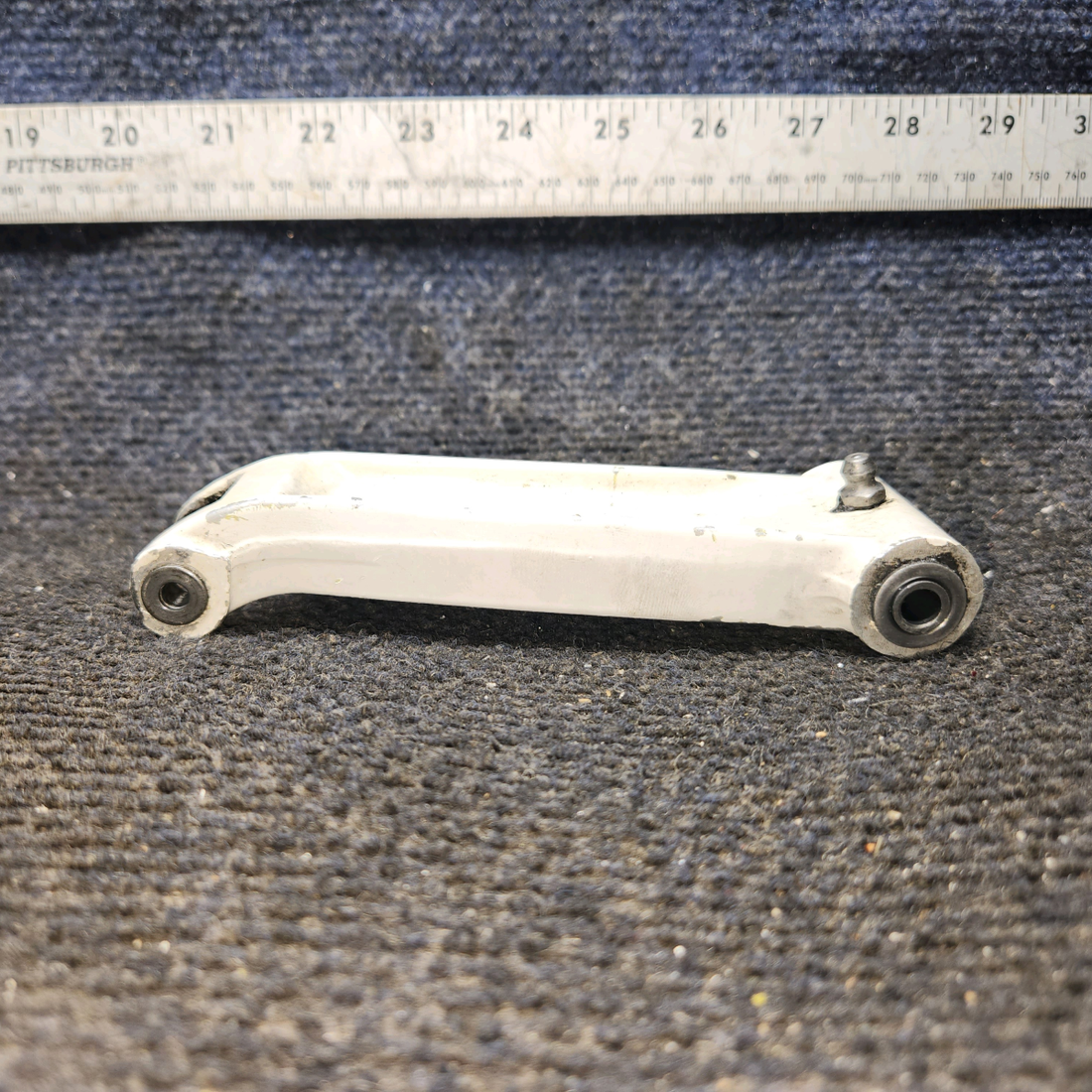 Used aircraft parts for sale, 0442506-2 cessna 150G Nose Gear Lower Torque Link Assembly
