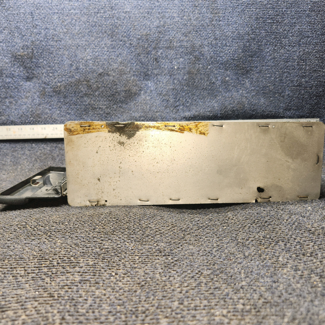 Used aircraft parts for sale, 0413034-200 cessna 150G Glove Box Assembly with Door