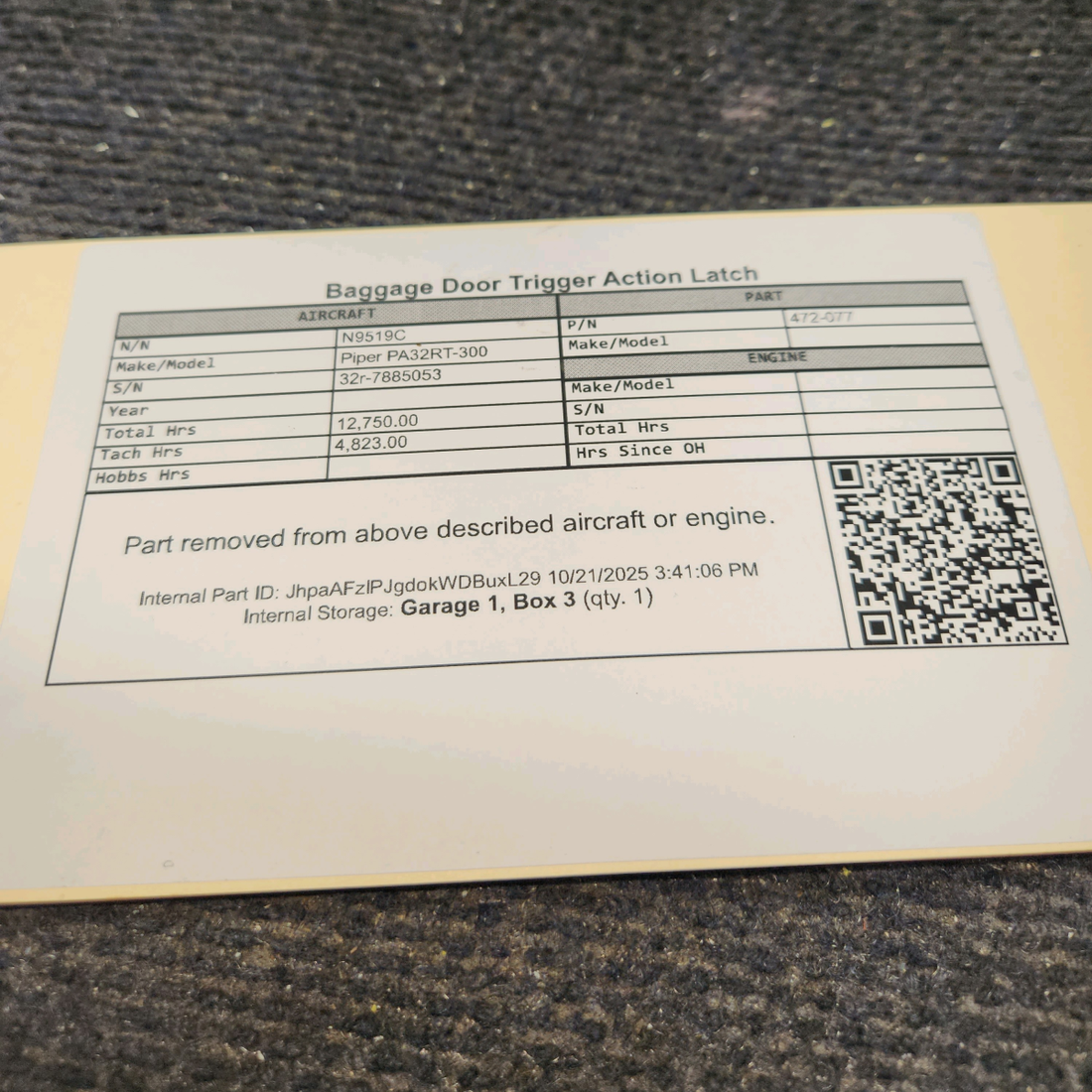 Used aircraft parts for sale, 472-077 Piper PA32RT-300 Baggage Door Trigger-Action Latch