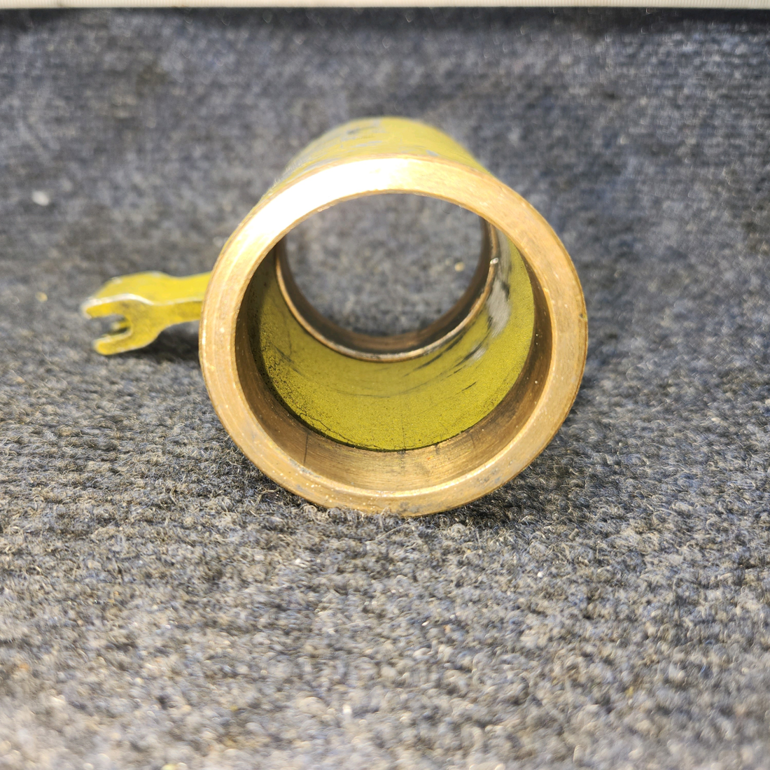 Used aircraft parts for sale, 20998-000 PIPER PA-24-250 Control Wheel Shaft Rear Bearing Assembly
