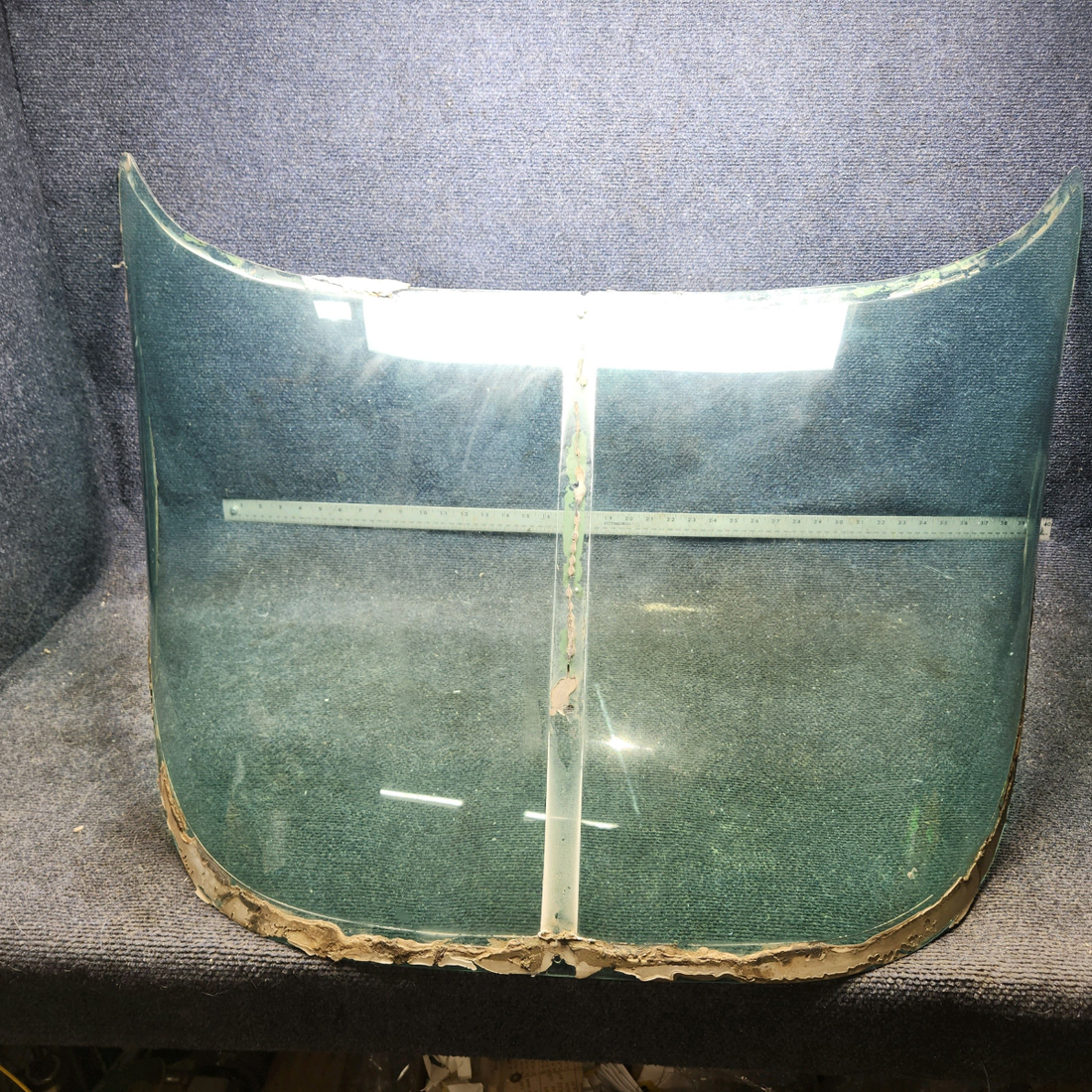 Used aircraft parts for sale, 0412020-10 cessna 150G Rear Windshield