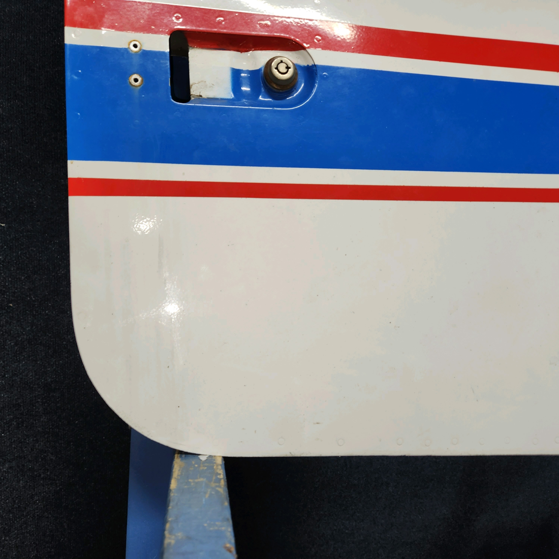 Used aircraft parts for sale, 79545-000 Piper PA28-140 Cabin Door Assy - No Hinges