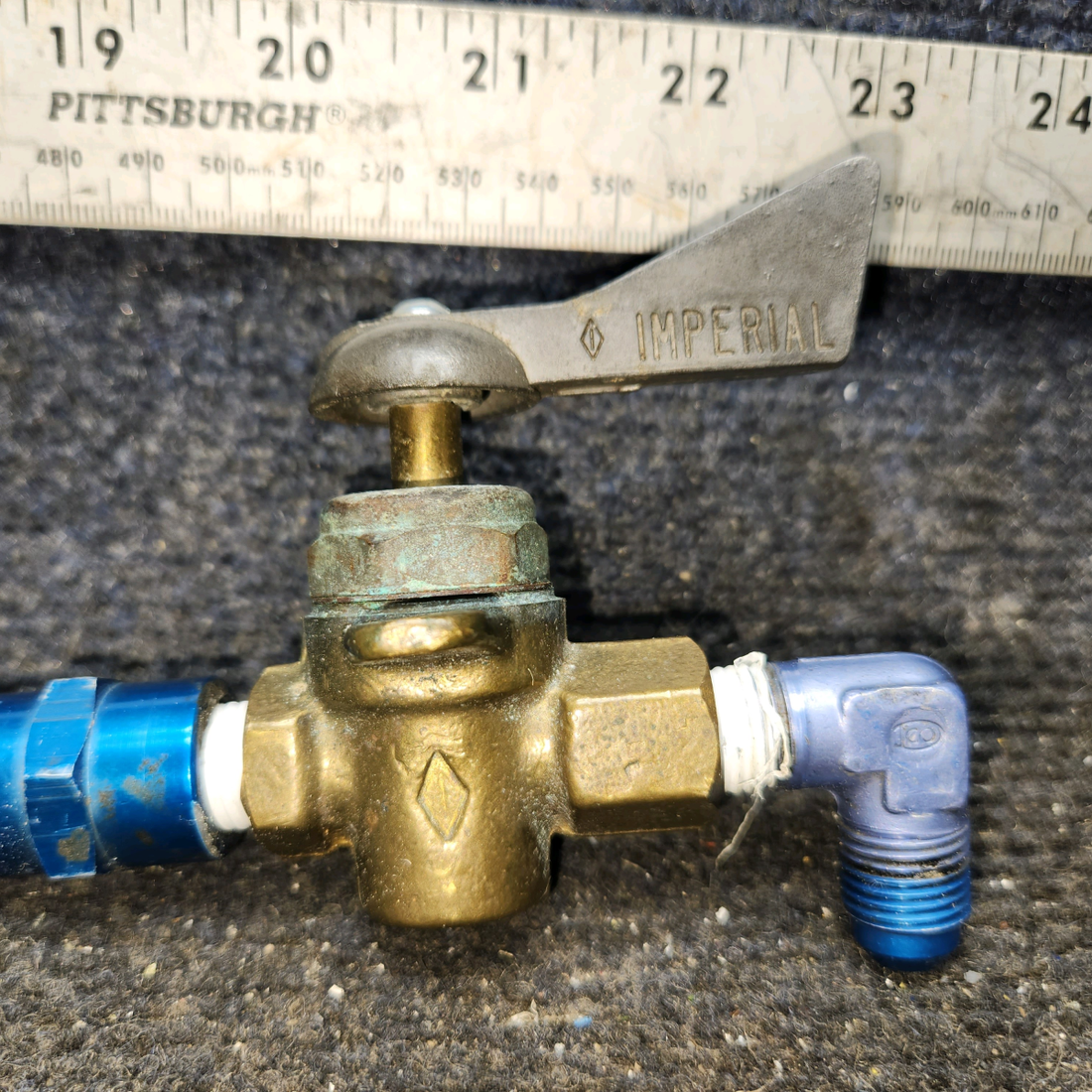 Used aircraft parts for sale, 0411803-5 cessna 150G Fuel Shutoff Valve