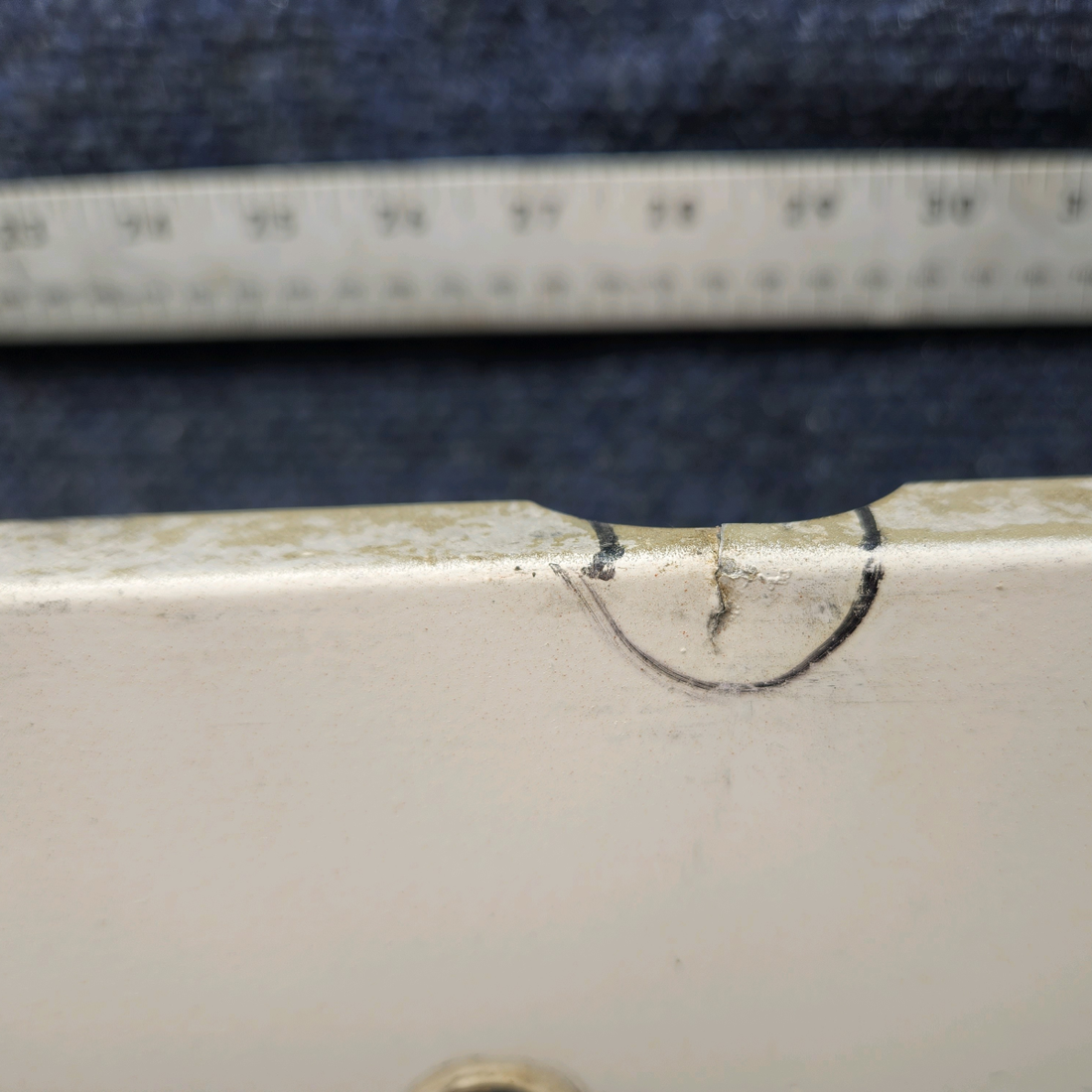 Used aircraft parts for sale, 0426003-19 Cessna C-150J Wing Faring Assy RH
