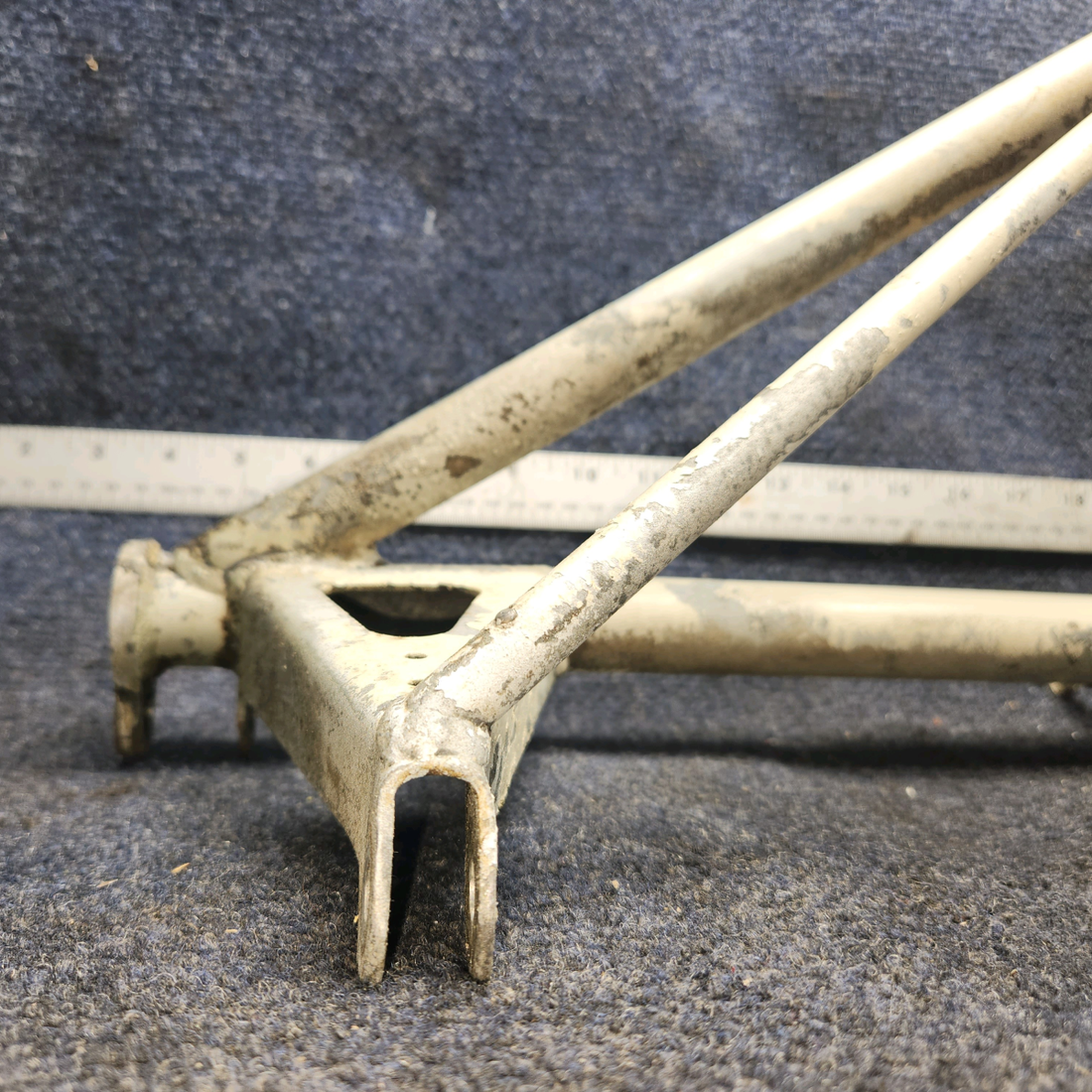 Used aircraft parts for sale, 35-815102-1 Beechcraft F35 Main Gear Brace Assy - RH