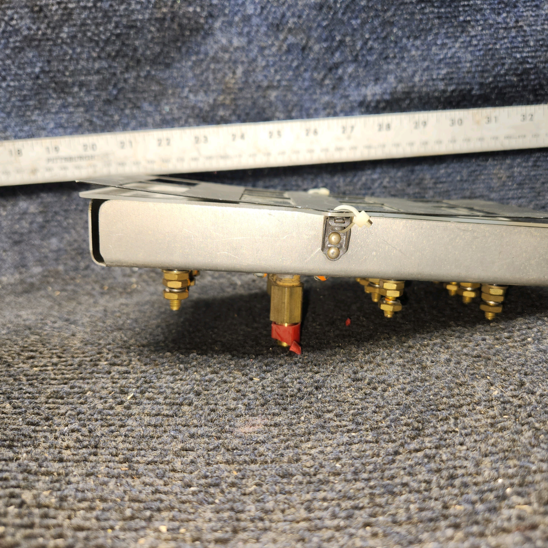 Used aircraft parts for sale, 548-584 Rochester Gauges Piper PA34-220T Intrument Gauge Cluster (12V)