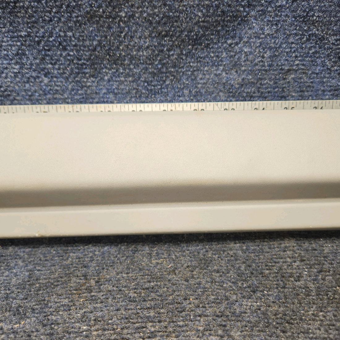 Used aircraft parts for sale, 0515024-12 Cessna 172RG TRIM HEADLINE RH