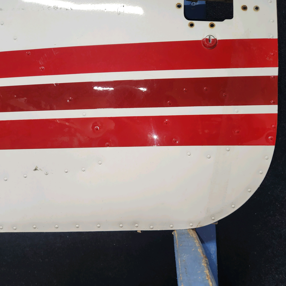 Used aircraft parts for sale, 0413033-1 cessna 150G Cabin Door – Pilot Side LH