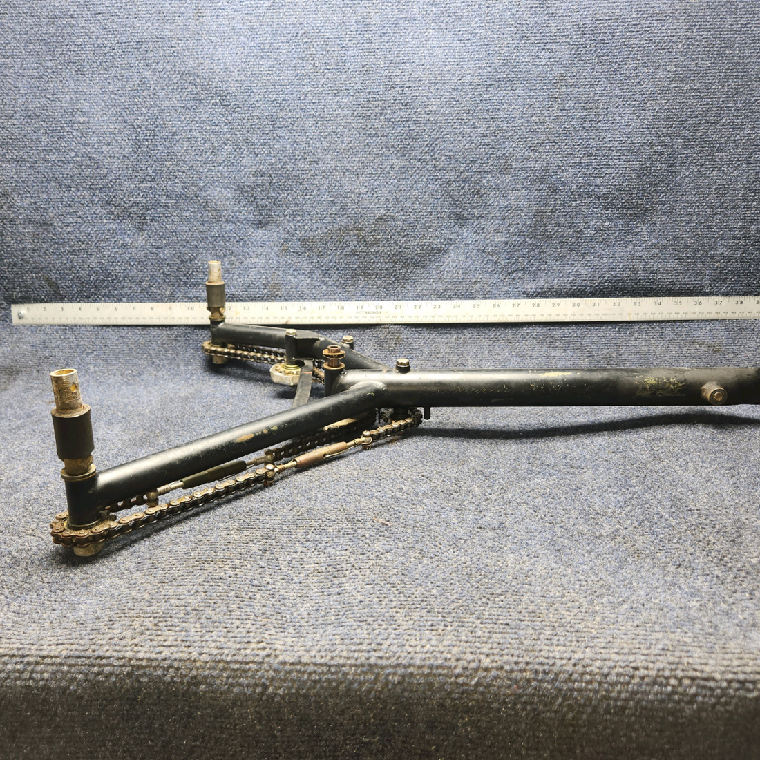 Used aircraft parts for sale, 0460128-2 Cessna C-150J Control Assy Y Weld
