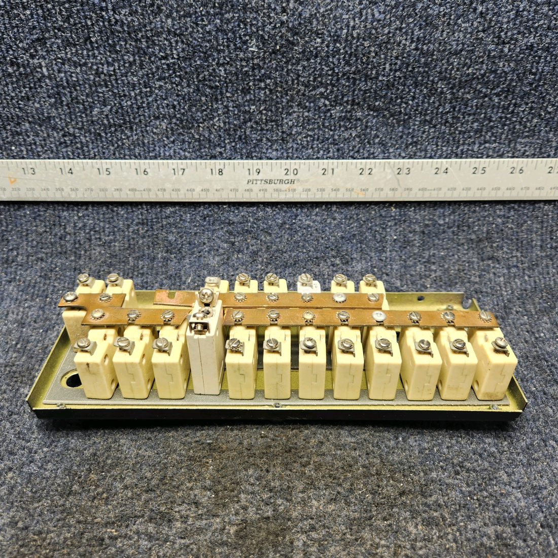 Used aircraft parts for sale, Control Panel Piper PA32RT-300 BUTTON CONTROL PANEL