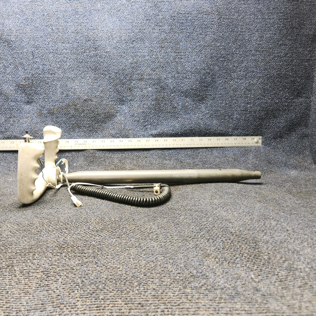 Used aircraft parts for sale, 35-380060-19 Beechcraft C23 SUNDOWNER Control Wheel Assy - RH