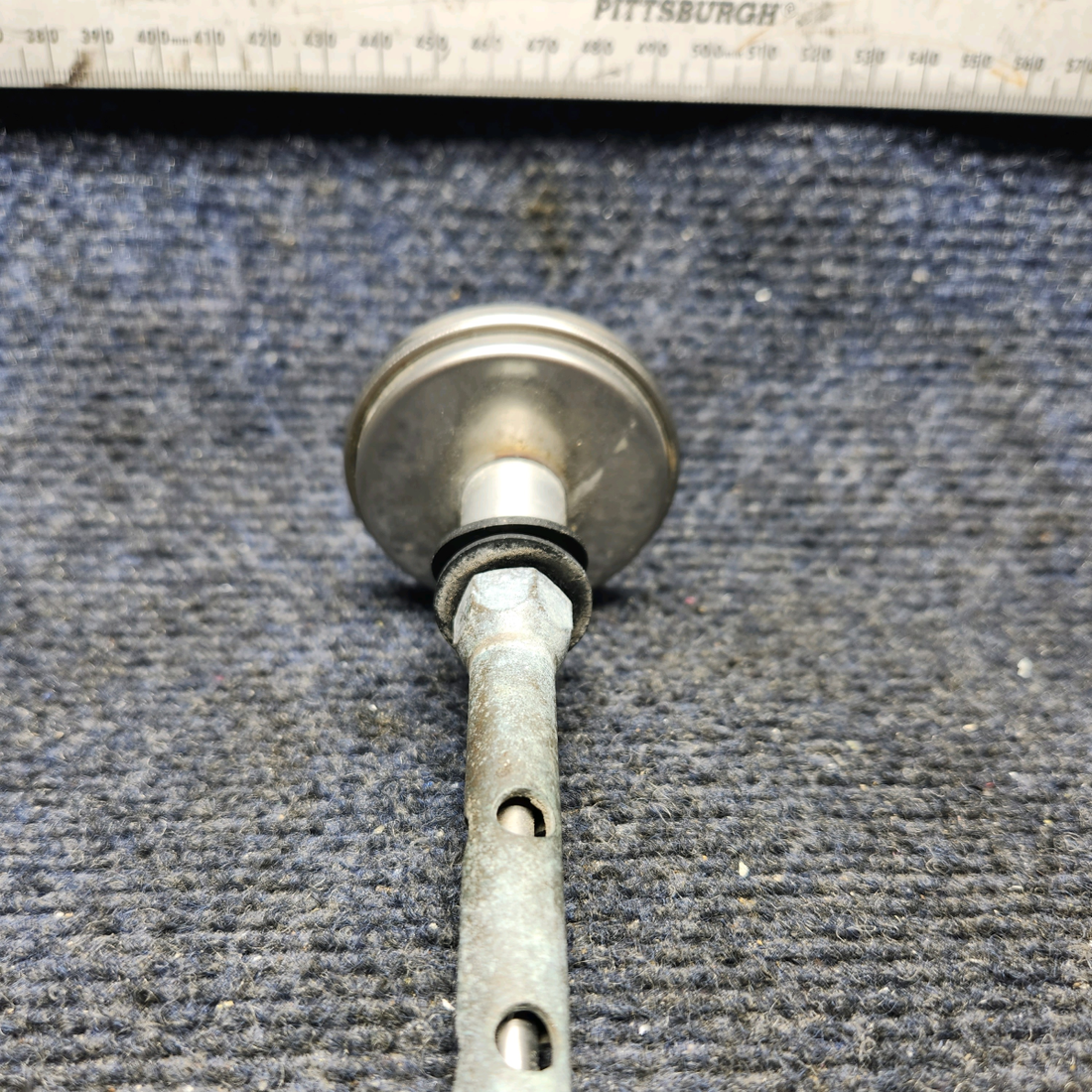 Used aircraft parts for sale, 35-380019-1 Rochester Beechcraft A23A Musketeer Custom III FREE AIR TEMPERATURE INDICATOR