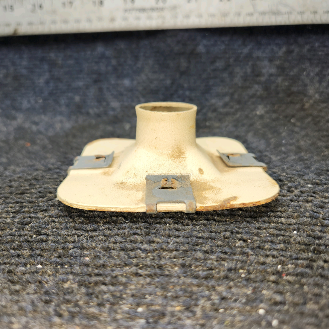 Used aircraft parts for sale, 0700327-1 Cessna 182G Vent Adapter (Adapter Only)