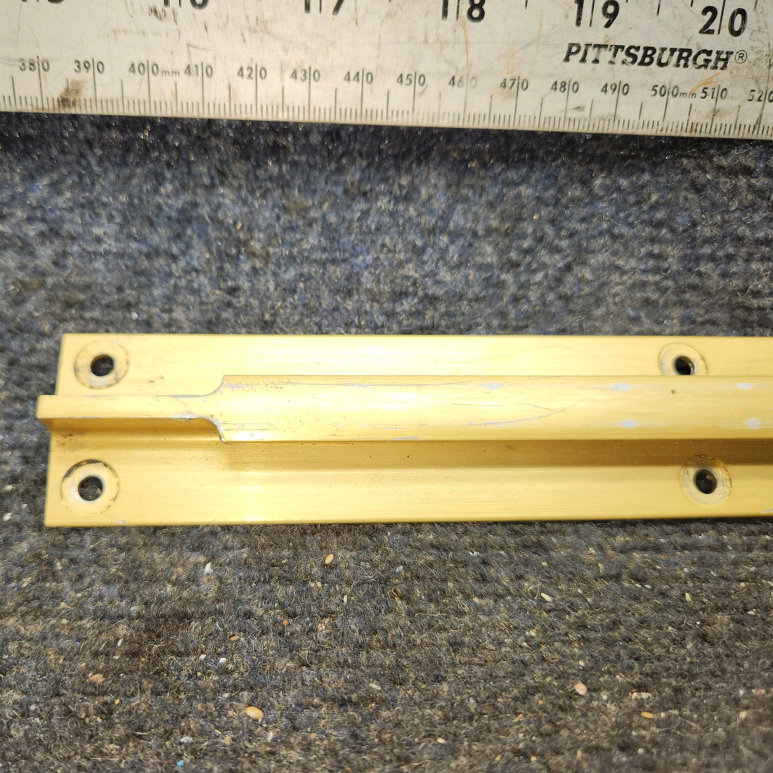 Used aircraft parts for sale, MC0411545-2 cessna 150G Inboard Seat Rail