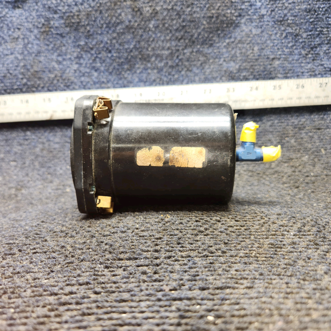 Used aircraft parts for sale, 7000 United Instruments Cessna 182 Vertical Speed