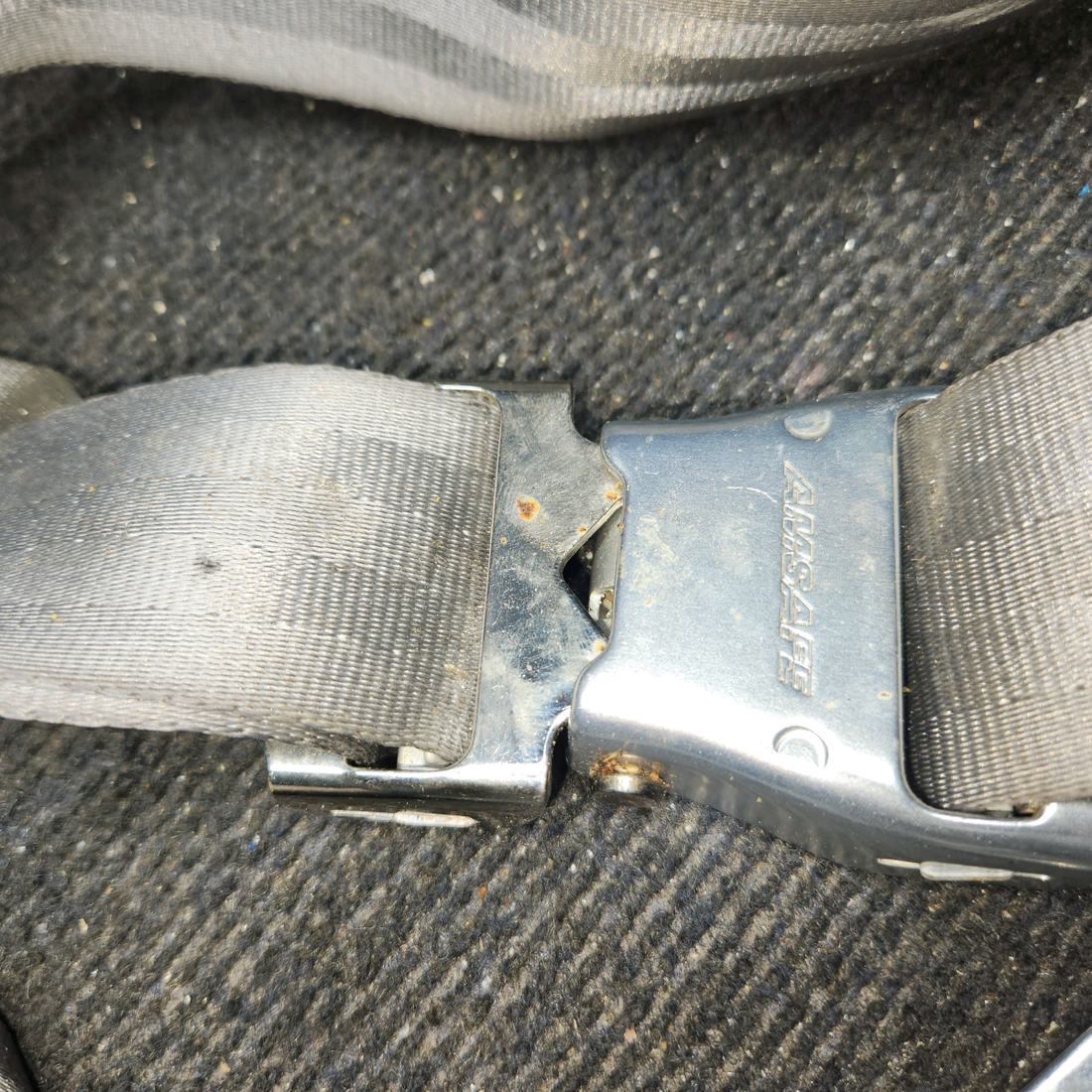 Used aircraft parts for sale, 3052-3-181-813 AmSafe 35FB9 Cessna 172 Lap Seatbelt Assembly with Reel Assy "Set"