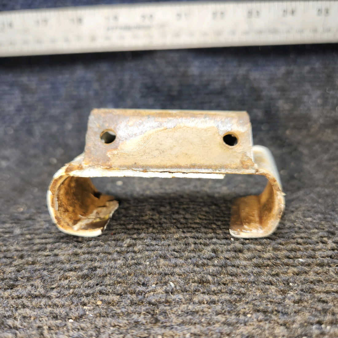 Used aircraft parts for sale, 0541155-1 Cessna 172E Main Landing Gear Step Bracket LH