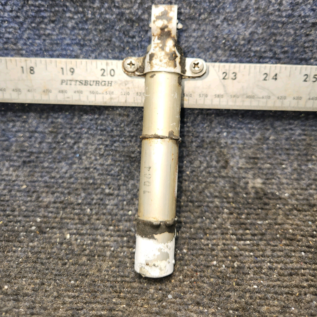 Used aircraft parts for sale, 0310293-2 Cessna 172E Elevator Trim Tab Actuator with Guard & Clamps No road.