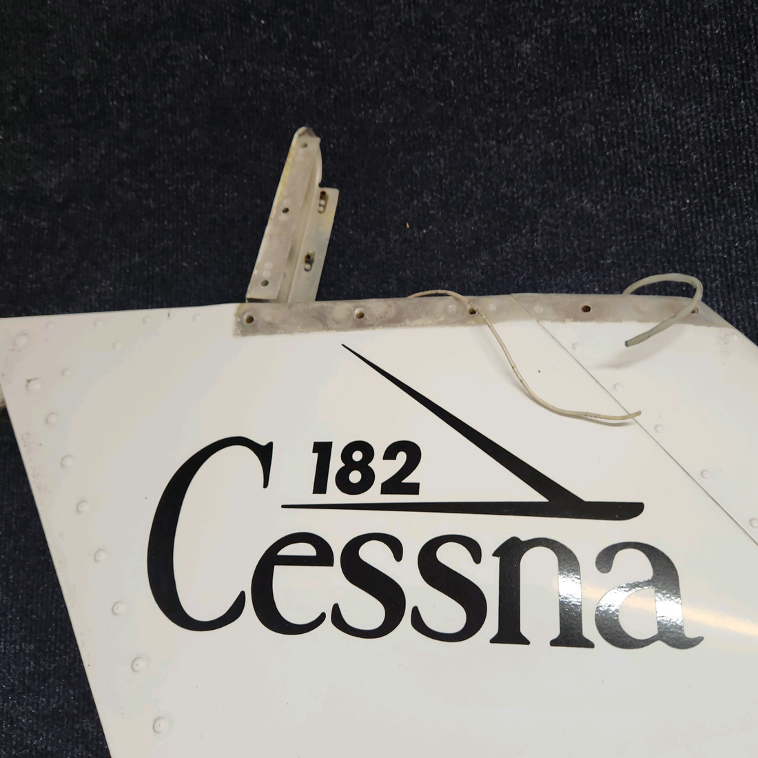 Used aircraft parts for sale, 1231000-20 Cessna 182G Vertical Fin Assembly