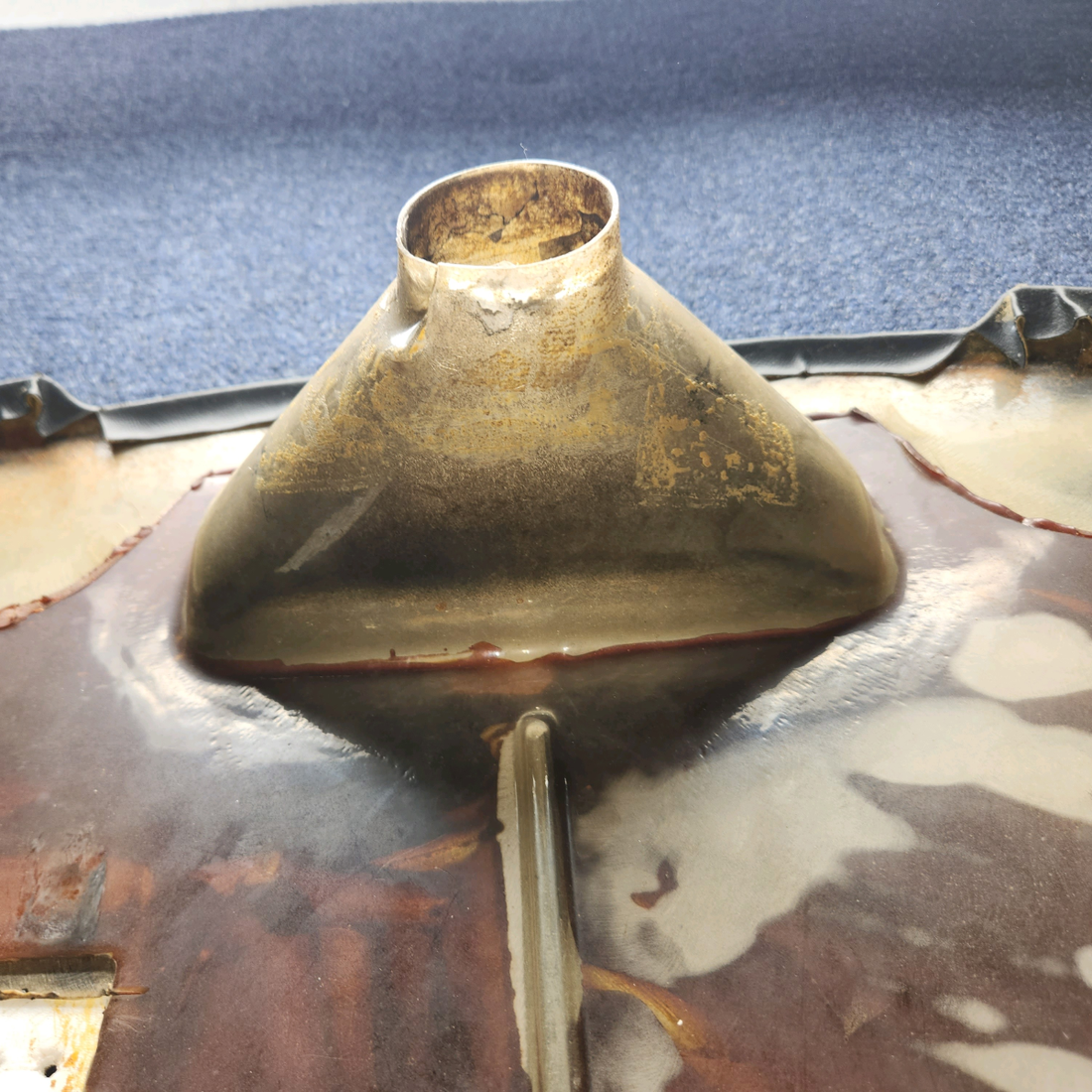 Used aircraft parts for sale, 168-534089-3 Beechcraft C23 SUNDOWNER Glareshield Assembly