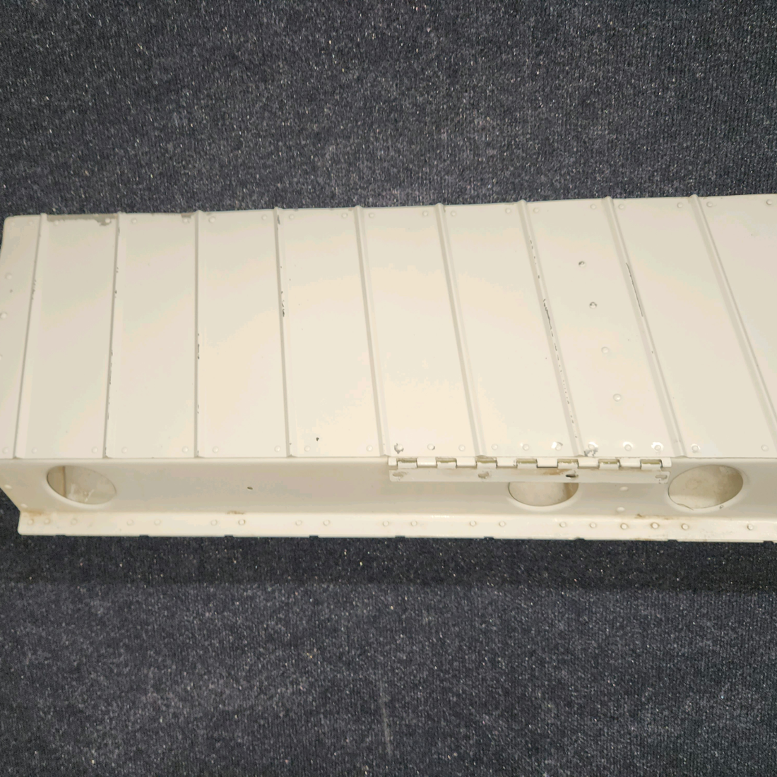 Used aircraft parts for sale, 0523800 Cessna 172 Aileron Assembly - LH