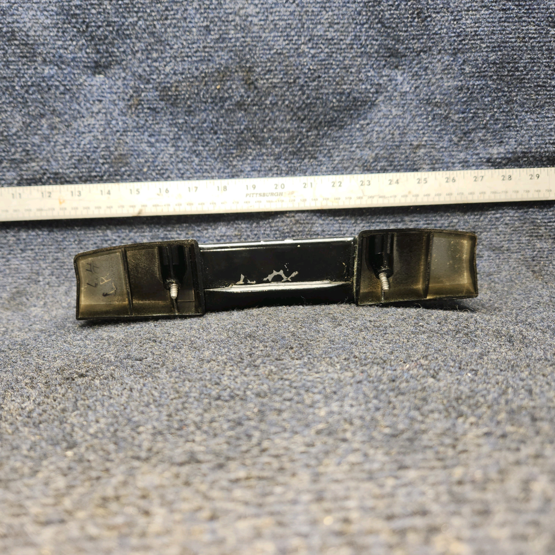 Used aircraft parts for sale, 1414082-20 CESSNA 172K ARMREST ASSEMBLY