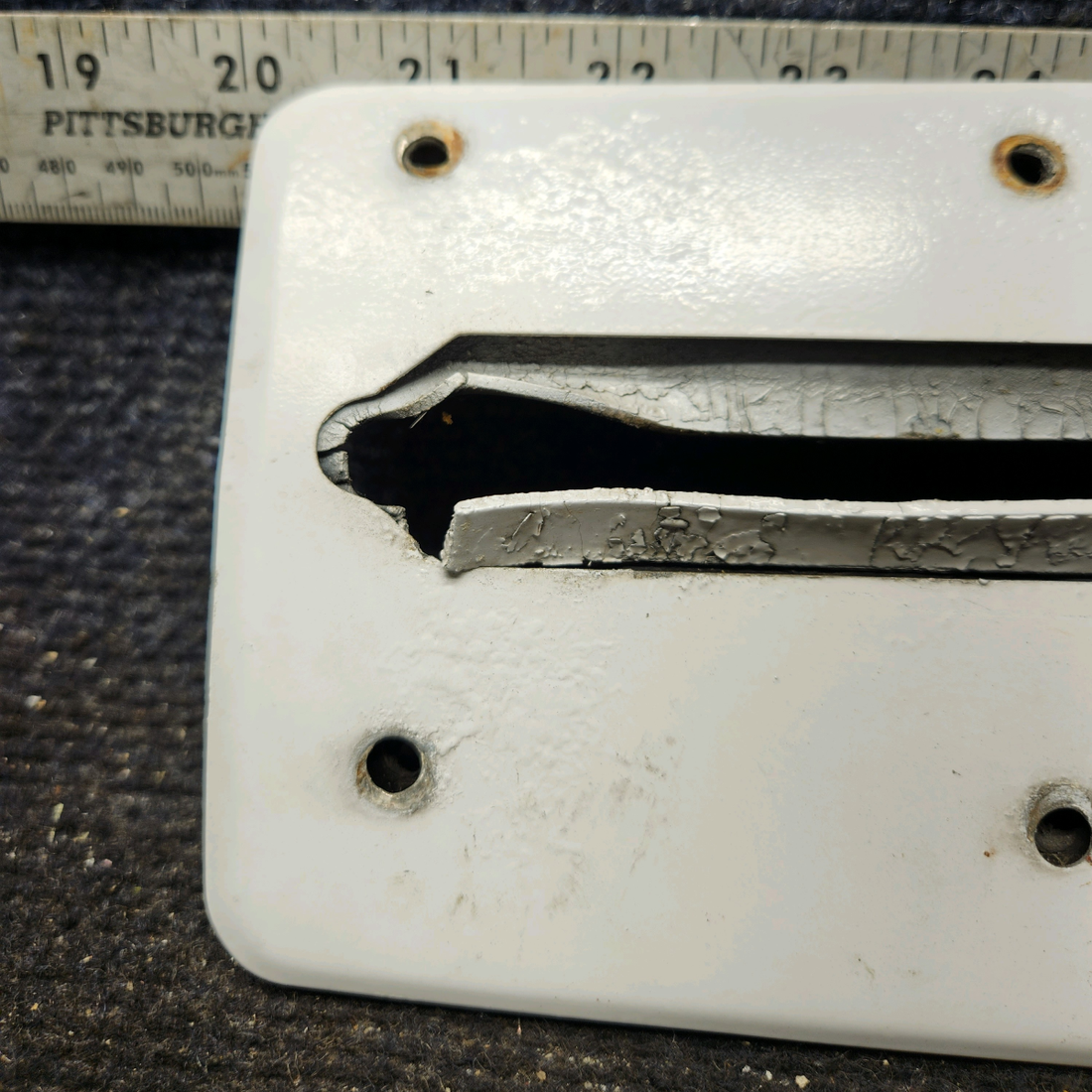 Used aircraft parts for sale, 0511071-4, 0511072-1 Cessna 172E Plate Landing Gear Fillet RH with Seal