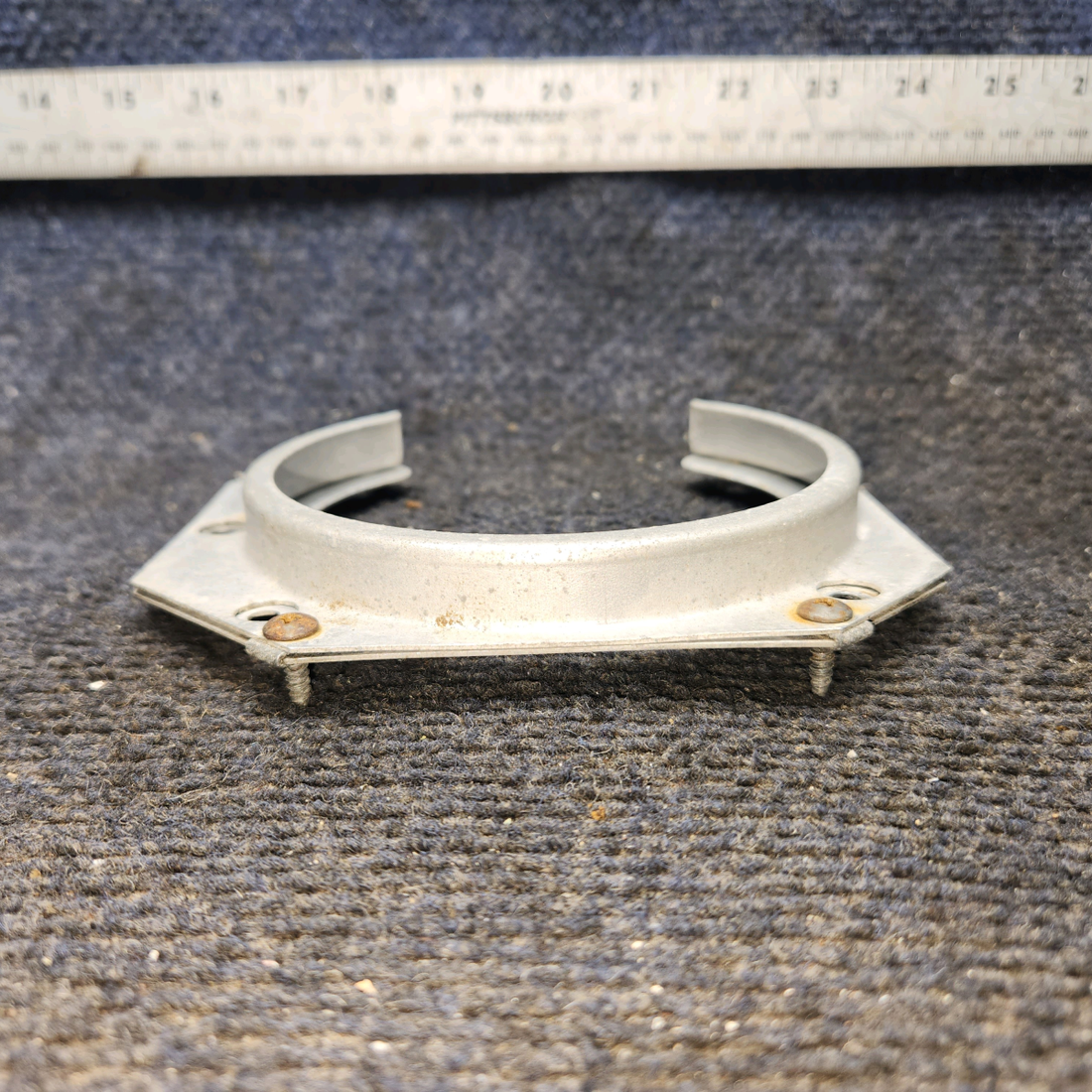 Used aircraft parts for sale, 0423542-6 Cessna 172E Landing Light Bracket Assembly