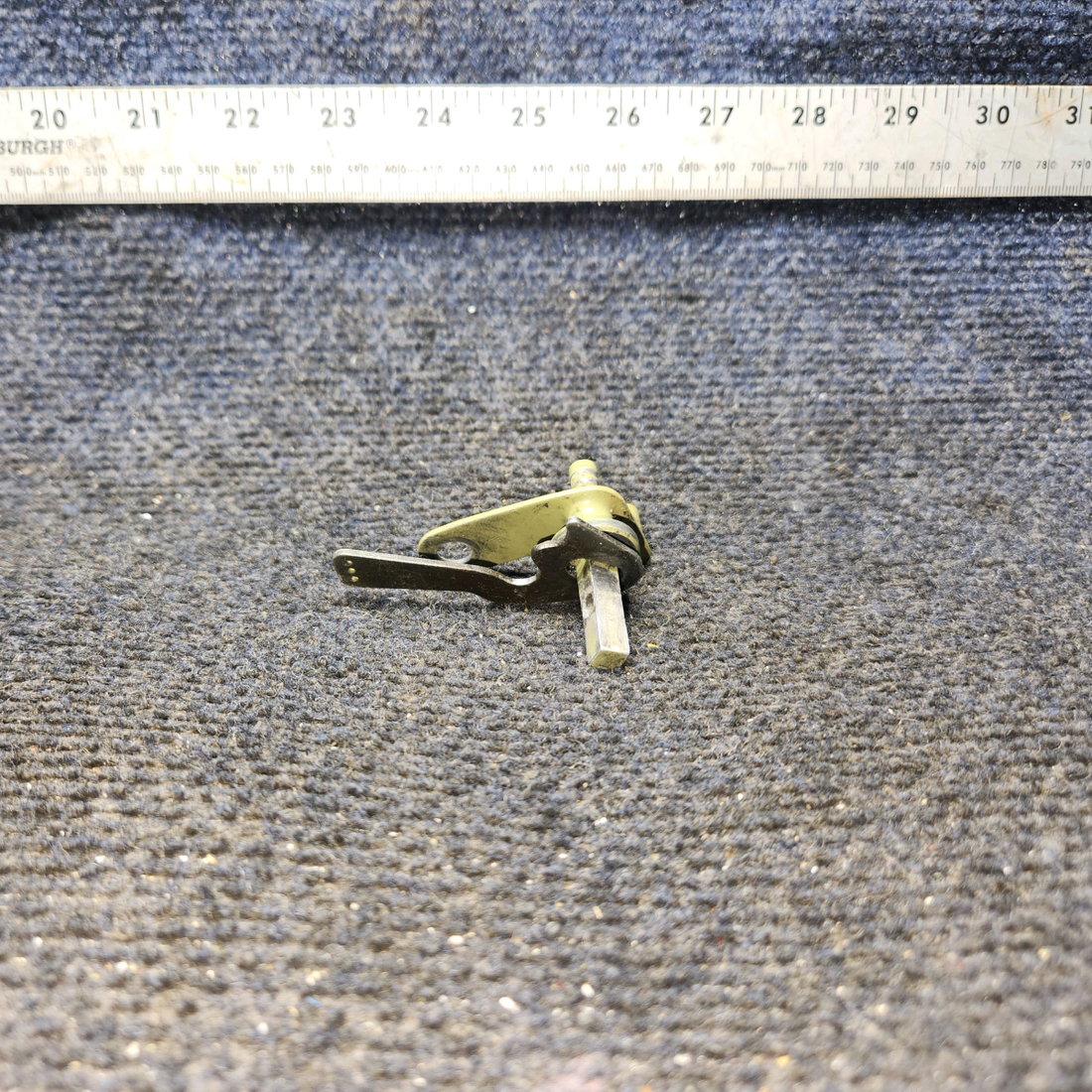 Used aircraft parts for sale, 35-400464 BEECHCRAFT F35 Shaft Assembly