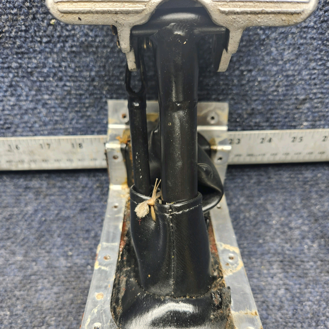 Used aircraft parts for sale, 720016-002 , 915025-000 MOONEY M20J PILOT SIDE RUDDER PEDAL RH