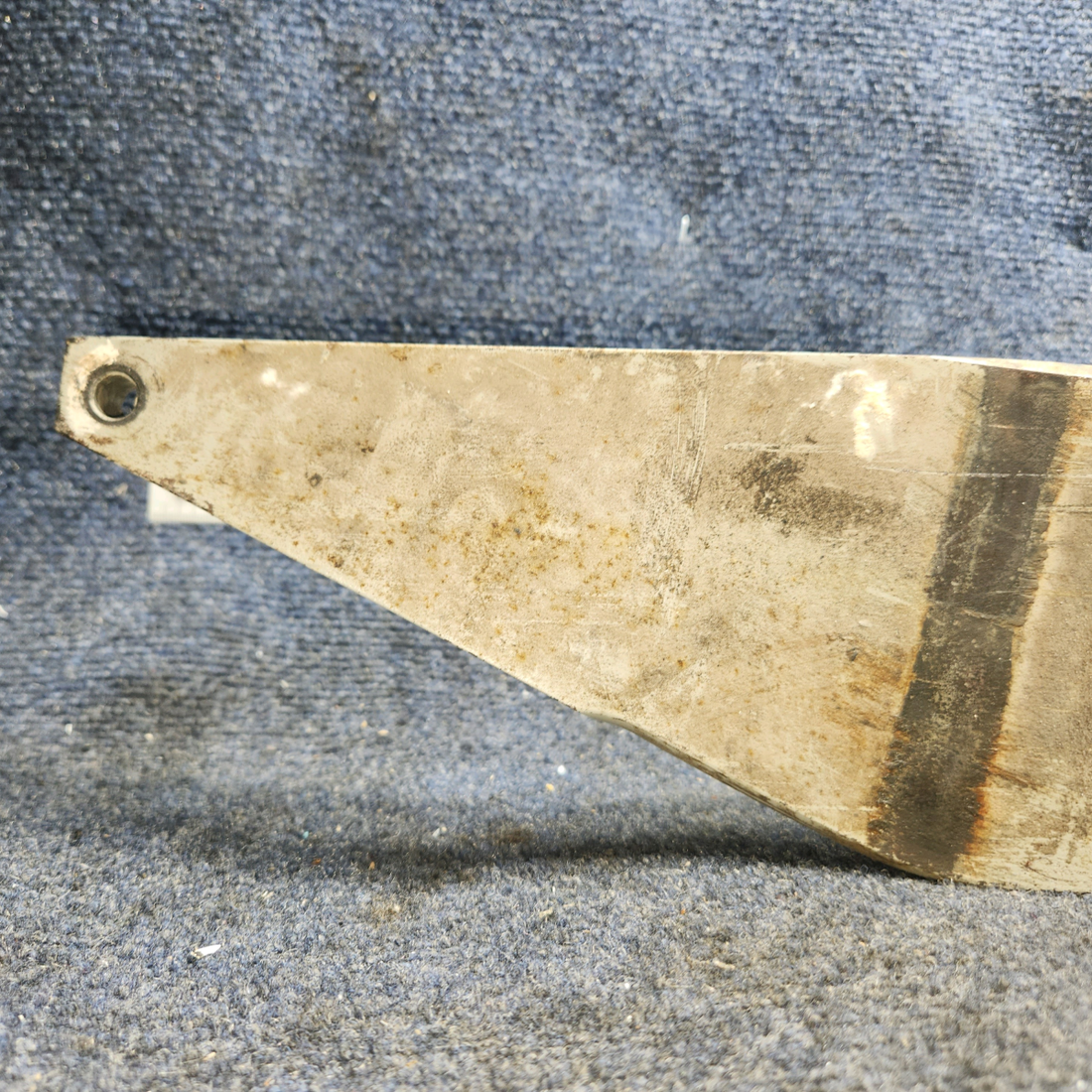 Used aircraft parts for sale, 0441186-1 cessna 150G Main Landing Gear Spring Assembly – LH
