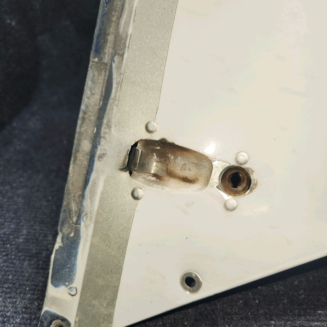 Used aircraft parts for sale, 35415-014 PIPER PA28-161 Warrior III COWLING NOSE LOWER- LH