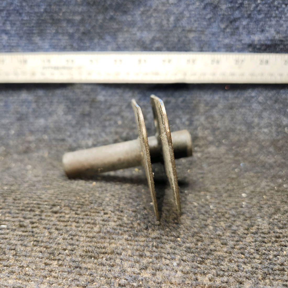 Used aircraft parts for sale, 0523223-1 Cessna 172E Aileron Bellcrank Assembly RH