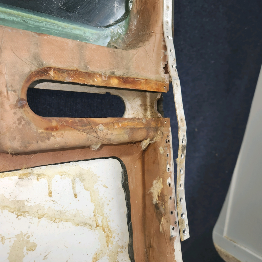 Used aircraft parts for sale, 169-420036-604 Beechcraft A24R RH Cabin Door W/ Hinge