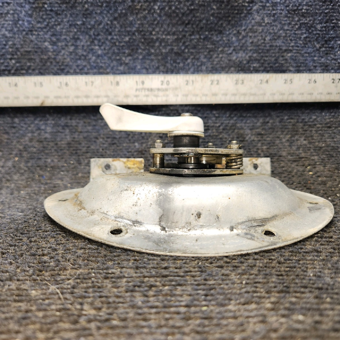 Used aircraft parts for sale, 36598-002 piper PA-28-181 Auxiliary Cabin Door Latch Assembly