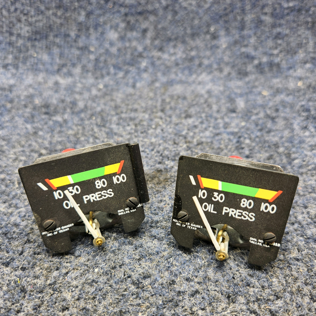 Used aircraft parts for sale, 5-1365B PIPER PA28RT-201 ROCHESTER OIL PRESSURE  GAUGE-MECHANICAL GAUGE. PRICE PER EACH