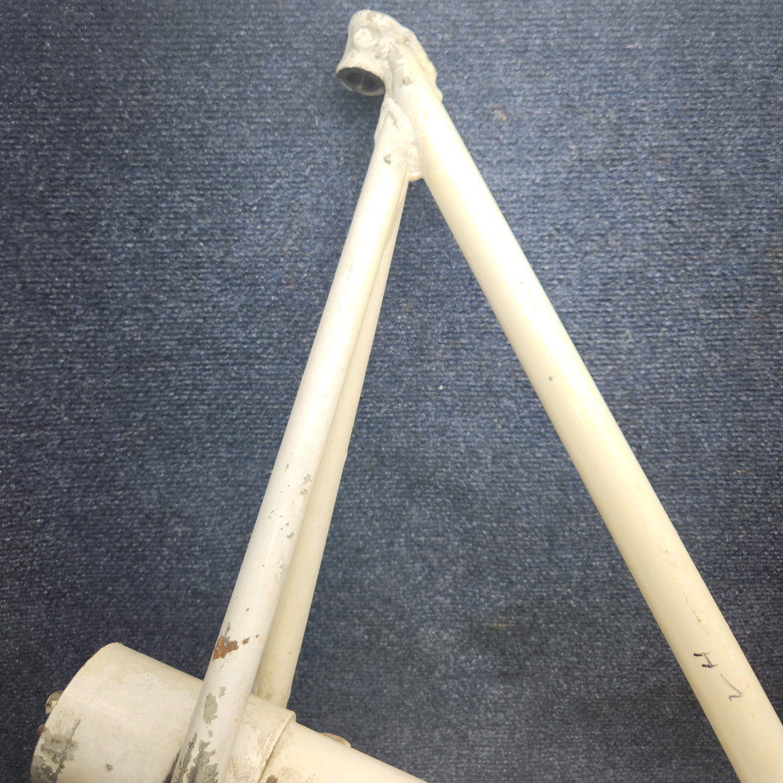 Used aircraft parts for sale, 45-815201-602 Beechcraft F35 Landing Gear Shock Absorber Assy - LH