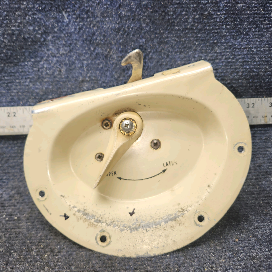 Used aircraft parts for sale, 63034-00 Piper PA28-140 Upper Door Auxiliary Latch