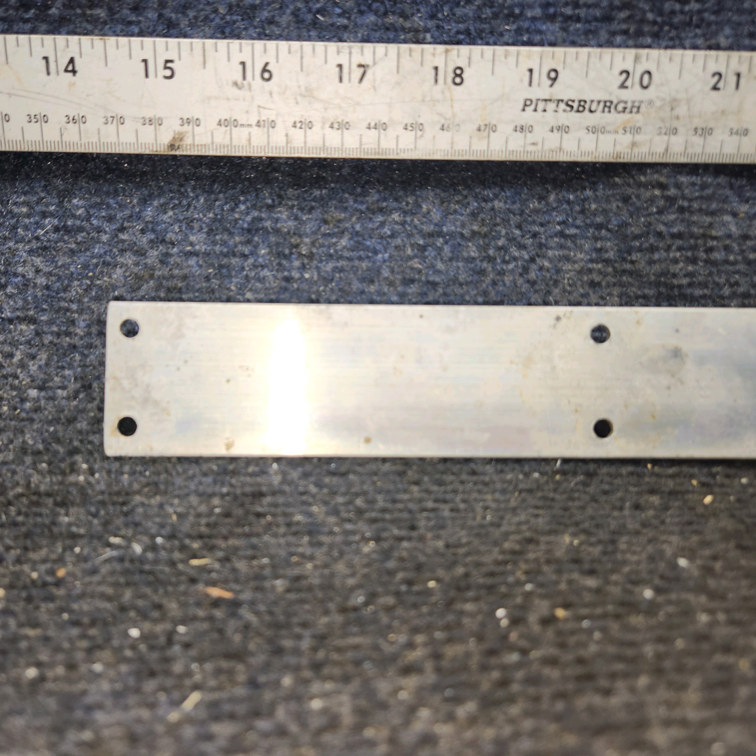 Used aircraft parts for sale, 0410219-1 cessna 150G Outboard Seat Rail Assembly