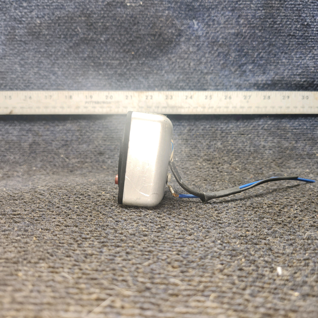 Used aircraft parts for sale, AT420100 Astrotech LC-2 cessna 172N Digital Quartz Chronometer (Core)