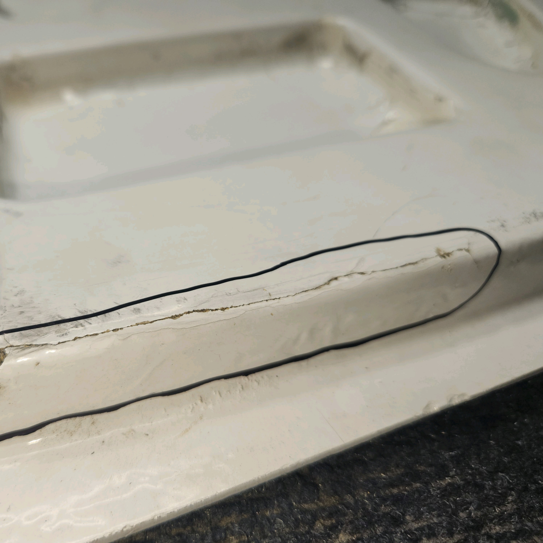 Used aircraft parts for sale, 67090-011 Piper PA32RT-300 Main Gear Door Assembly - RH