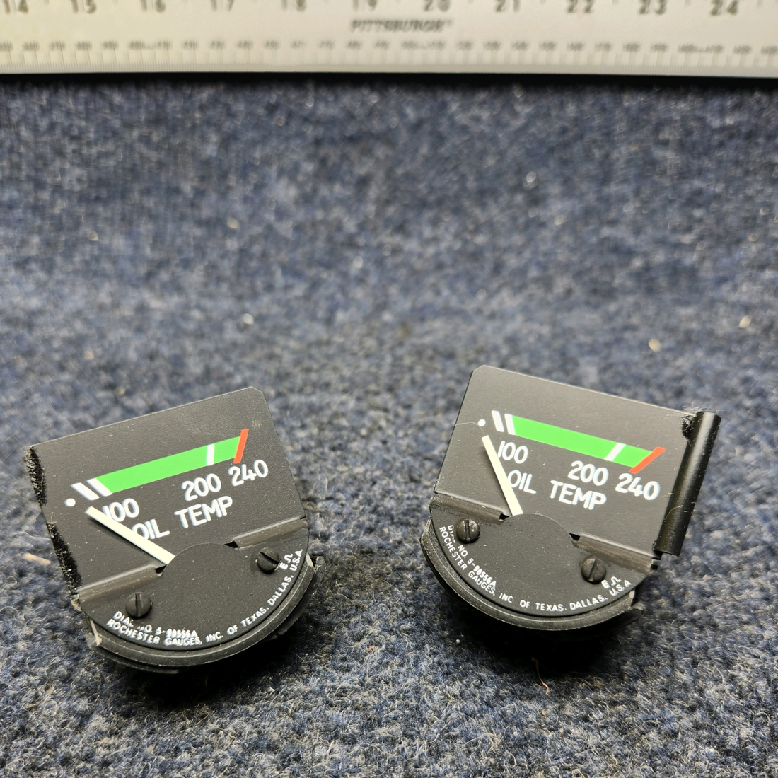 Used aircraft parts for sale, 5-90556 PIPER PA28RT-201 ROCHESTER OIL TEMPERATURE GAUGE 12 VOLTS. PRICE PER EACH